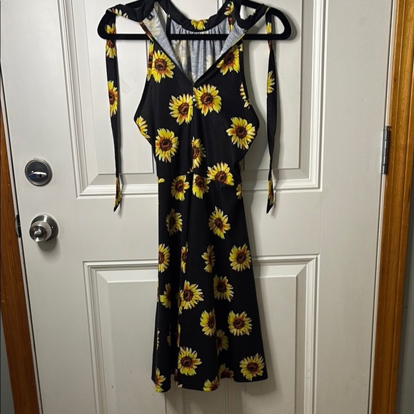 EUC Sunflower Halter Sundress Midi - Picture 2 of 5